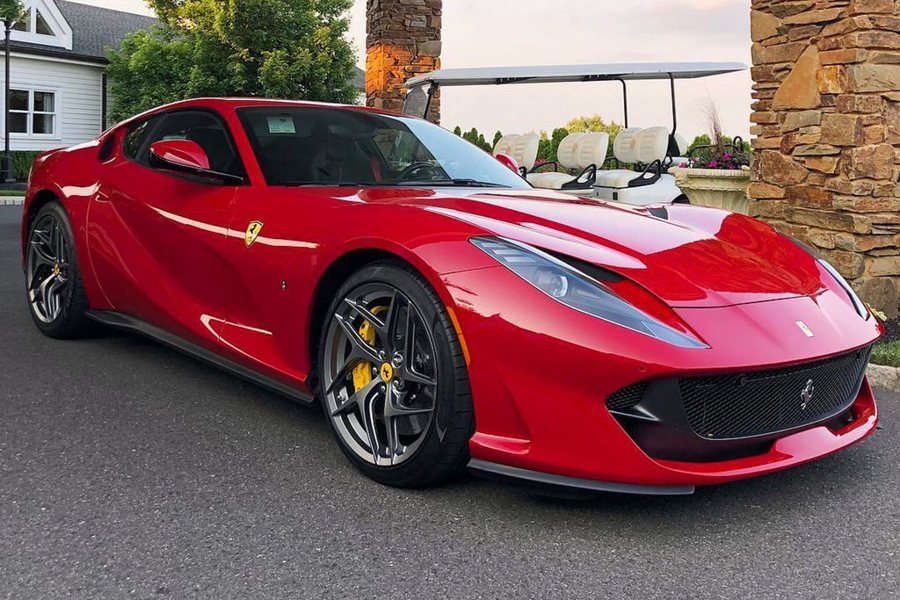 Ferrari in Rosso Settanta — 812 Superfast (ROSSOautomobili)