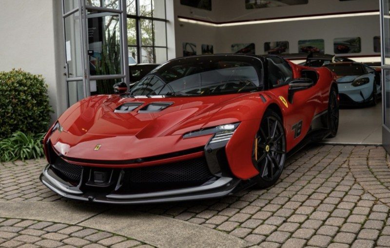 Ferrari in Rosso Vulcano (Ferrari Colors blog)