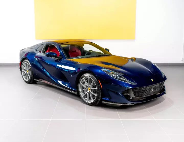 Ferrari in Blu Montreal — 812 GTS (carpaints.co)