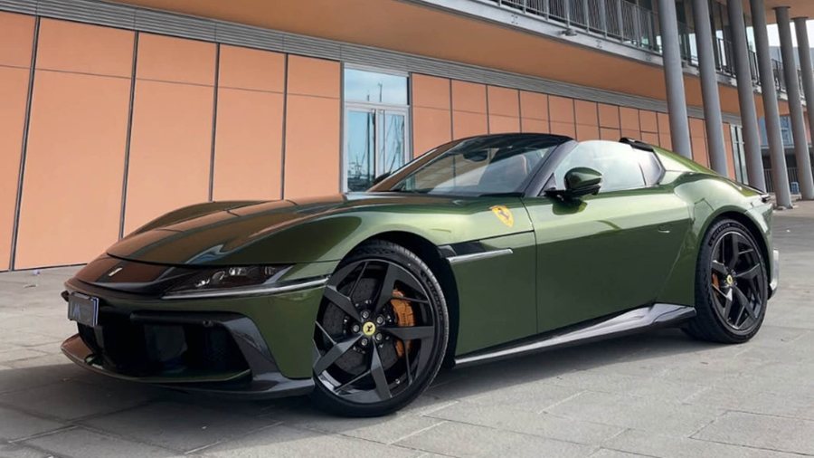 Ferrari in Verde Always Lucky — 12Cilindri Spider (ROSSOautomobili)