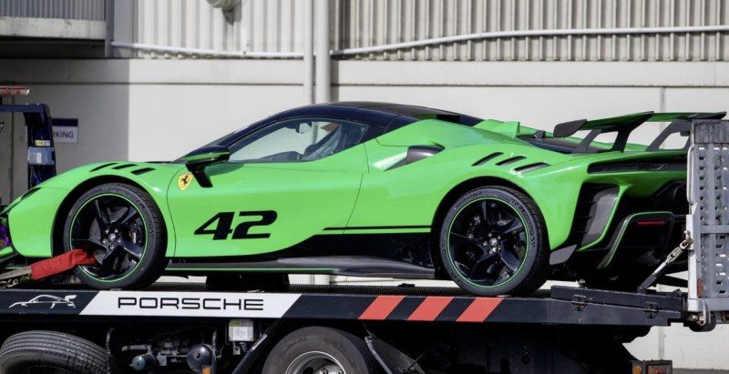 Ferrari in Verde Farfalla (Ferrari Colors blog)