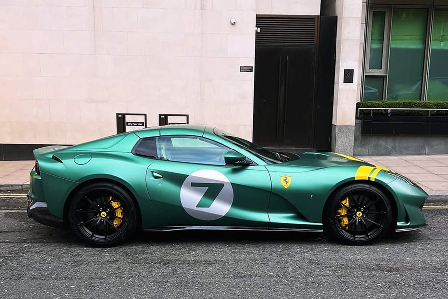 Ferrari in Verde Medio Opaco — 812 GTS (ROSSOautomobili)