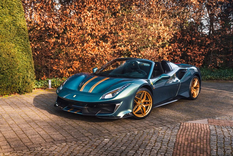 Ferrari in Verde Militare — 488 Pista Spider (ROSSOautomobili)