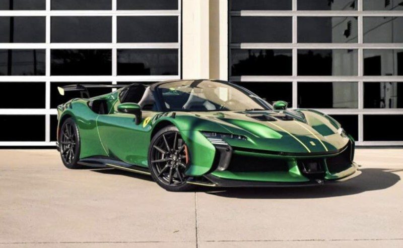 Ferrari in Verde Nadezhda (Ferrari Colors blog)