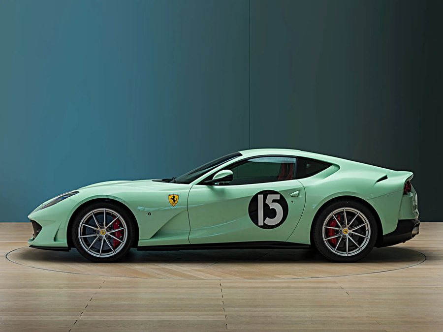 Ferrari in Verde Pallido — 812 Superfast (ROSSOautomobili)