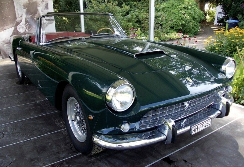 Ferrari in Verde Pimlico (Ferrari Colors blog)