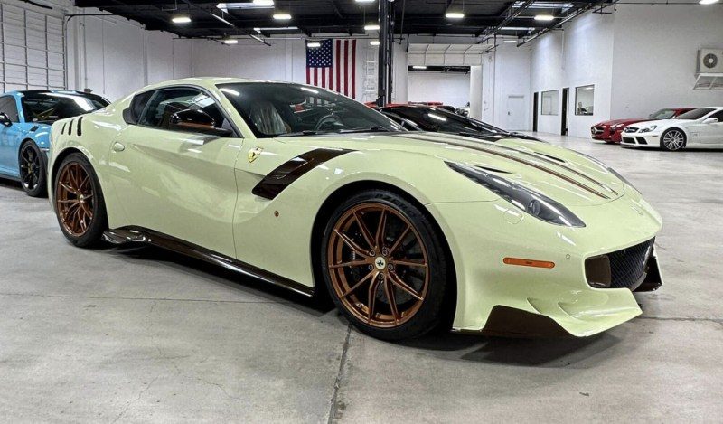 Ferrari in Verde Storico (Ferrari Colors blog)