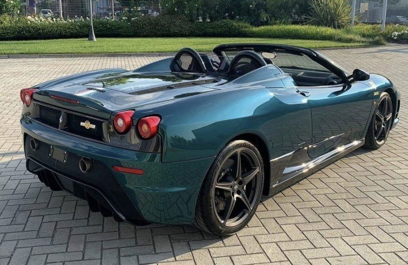 Ferrari in Verde Tracy (Ferrari Colors blog)